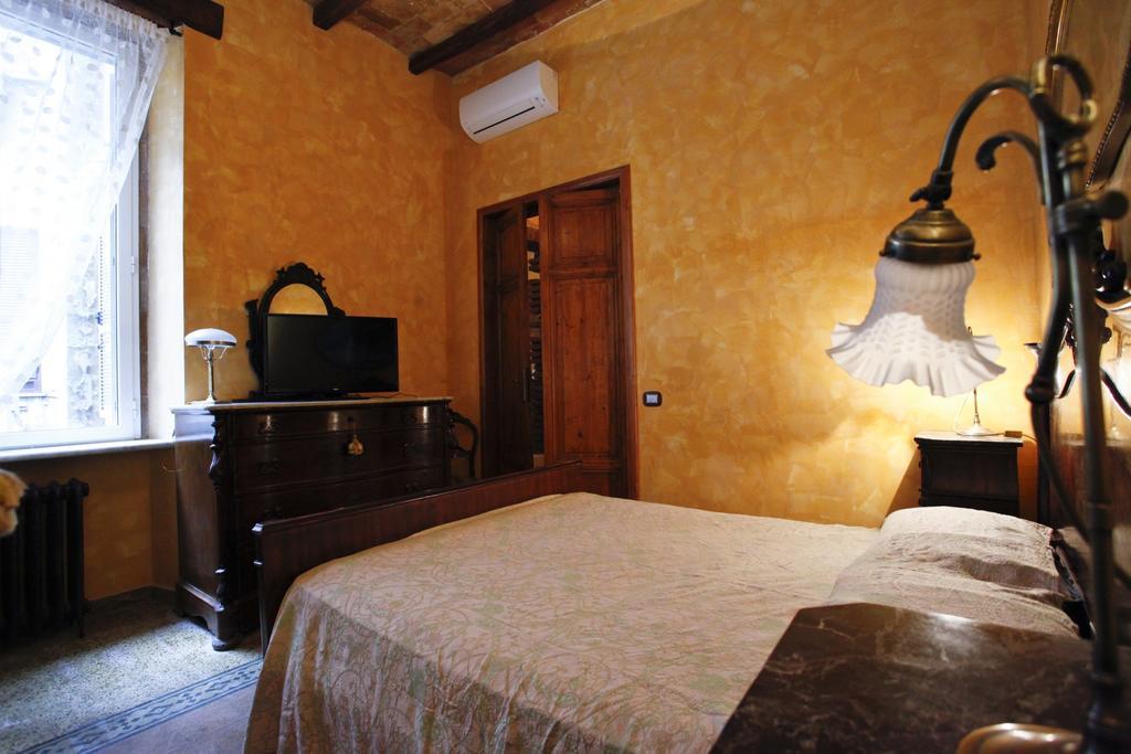 Casa Vacanza Colosseo Roma Cameră foto