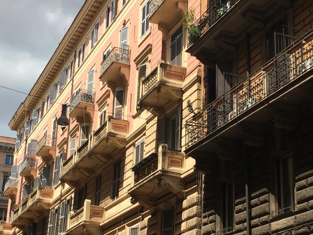 Casa Vacanza Colosseo Roma Exterior foto